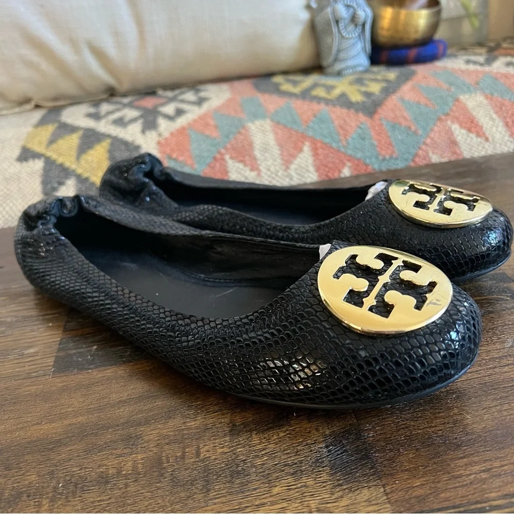 Tory Burch Reva Black Shiny textured Leather Ballet Flats US8